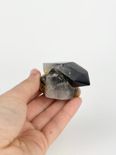 Black and White Quartz - Little Sister